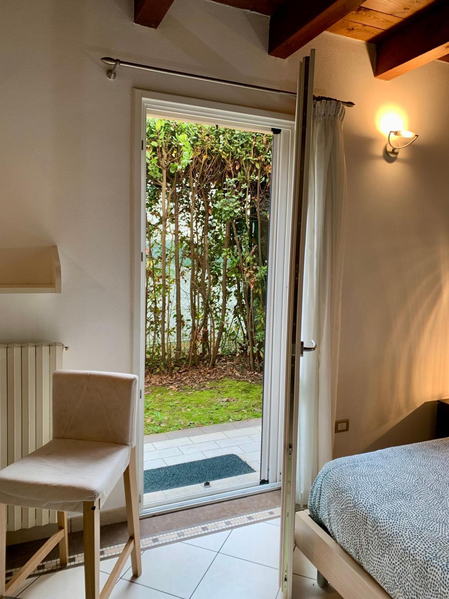 Colombaro  Villa Campestre الغرفة الصورة